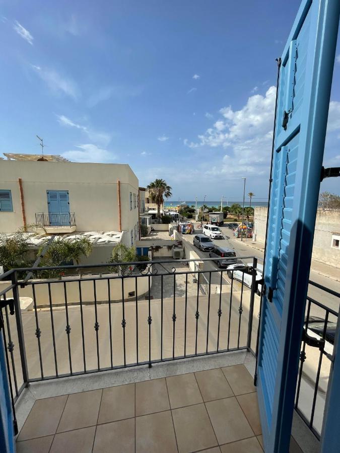 Nerea - Appartamento Fronte Mare Сан-Вито-Ло-Капо Экстерьер фото